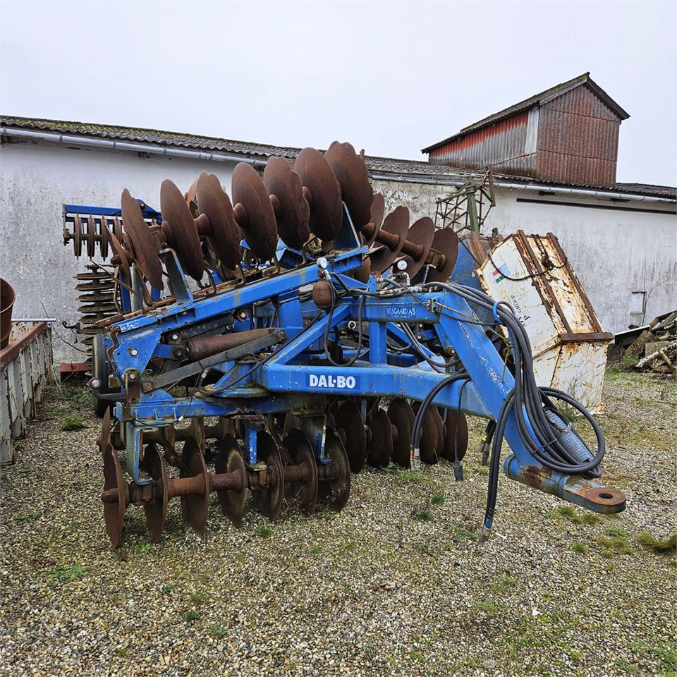 Dalbo 3 m - Outils du sol: photos 2 Dalbo 3 m - Outils du sol: photos 2
