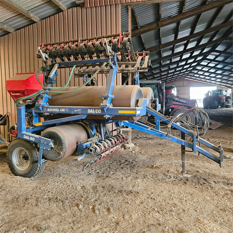 Dalbo MAXIROLL 630 Greenline - Combiné de semis: photos 2 Dalbo MAXIROLL 630 Greenline - Combiné de semis: photos 2