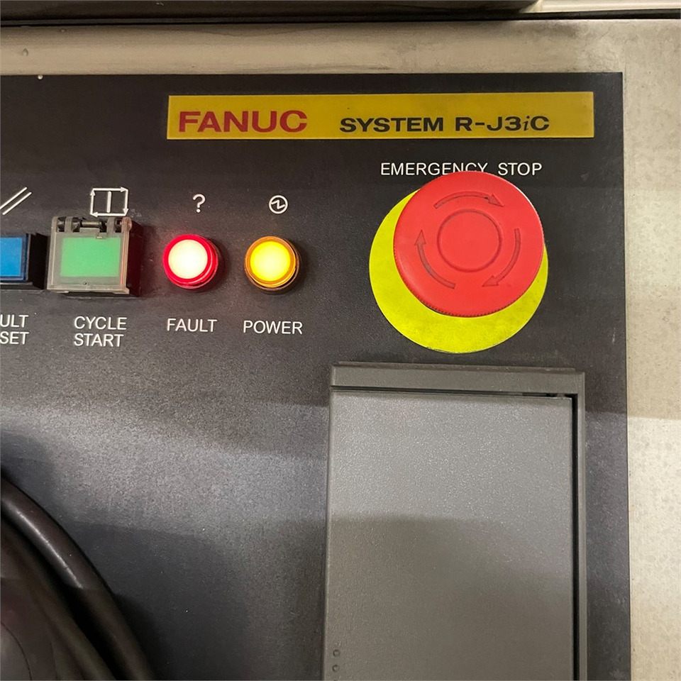 Fanuc Robot ARC Mate 120 iB - Equipement de soudage: photos 4 Fanuc Robot ARC Mate 120 iB - Equipement de soudage: photos 4