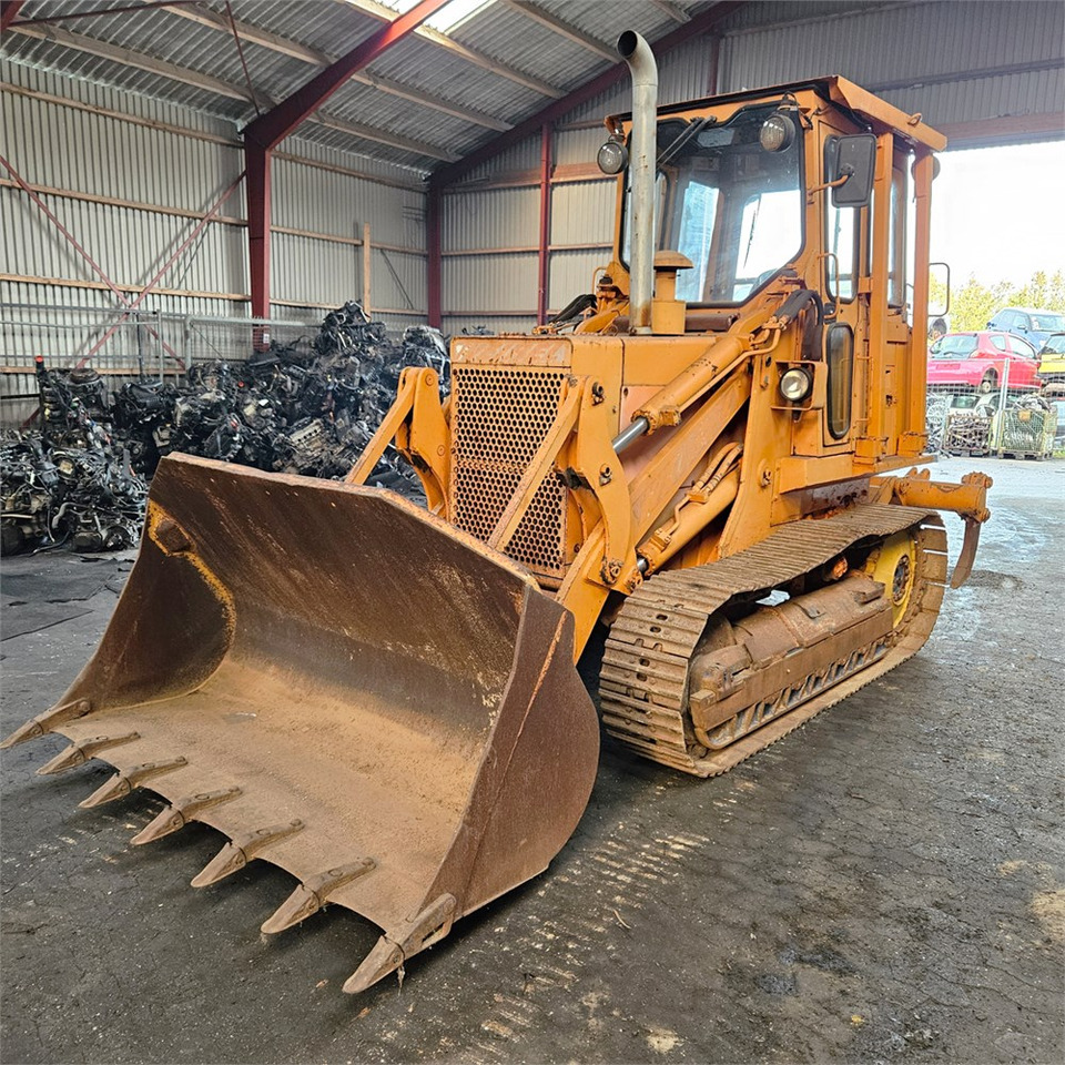Fiat-Allis 571 FL7 B - Chargeuse sur chenilles: photos 4 Fiat-Allis 571 FL7 B - Chargeuse sur chenilles: photos 4
