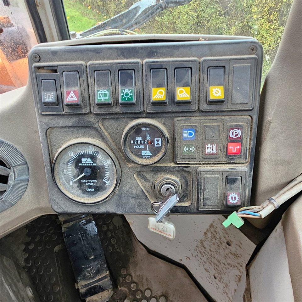 Crédit-bail de Fiat-Allis FR130 Fiat-Allis FR130: photos 19 Crédit-bail de Fiat-Allis FR130 Fiat-Allis FR130: photos 19