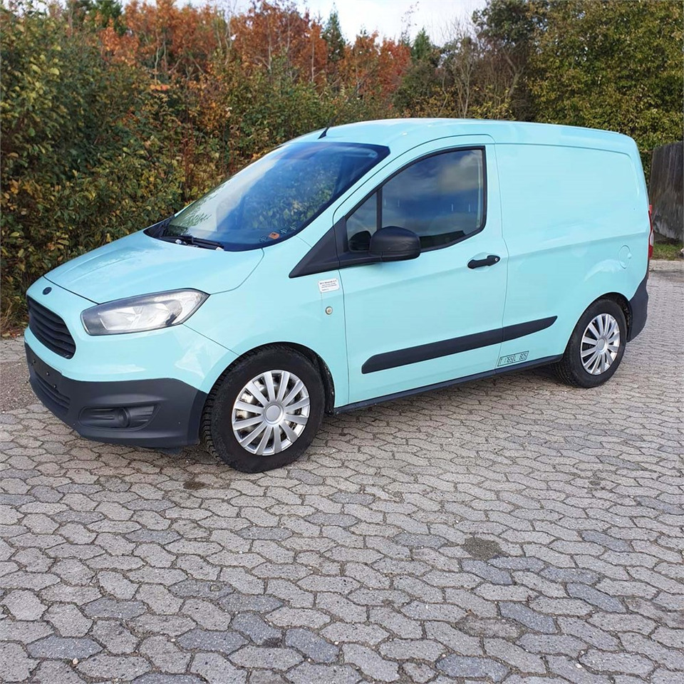 Ford Transit Courier 1,0 Ecoboost - Fourgonnette: photos 1 Ford Transit Courier 1,0 Ecoboost - Fourgonnette: photos 1