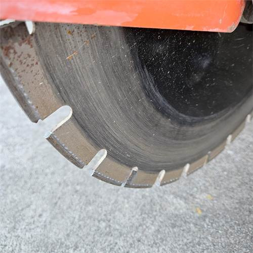 Gölz FS170 - Travaux routiers: photos 2 Gölz FS170 - Travaux routiers: photos 2