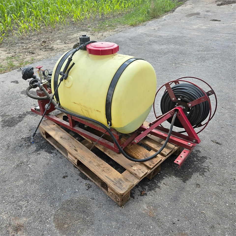 Hardi PU-200 - Pulvérisateur: photos 3 Hardi PU-200 - Pulvérisateur: photos 3
