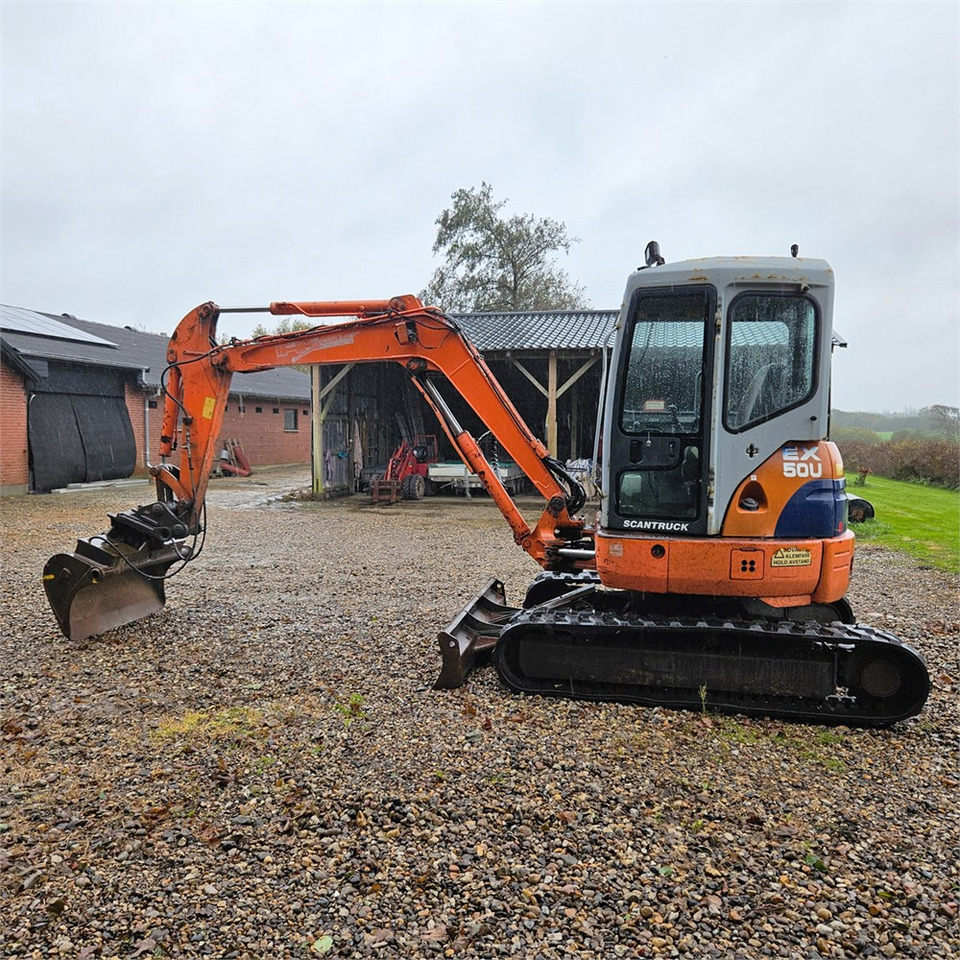 Hitachi FH50 U - Mini pelle: photos 5 Hitachi FH50 U - Mini pelle: photos 5