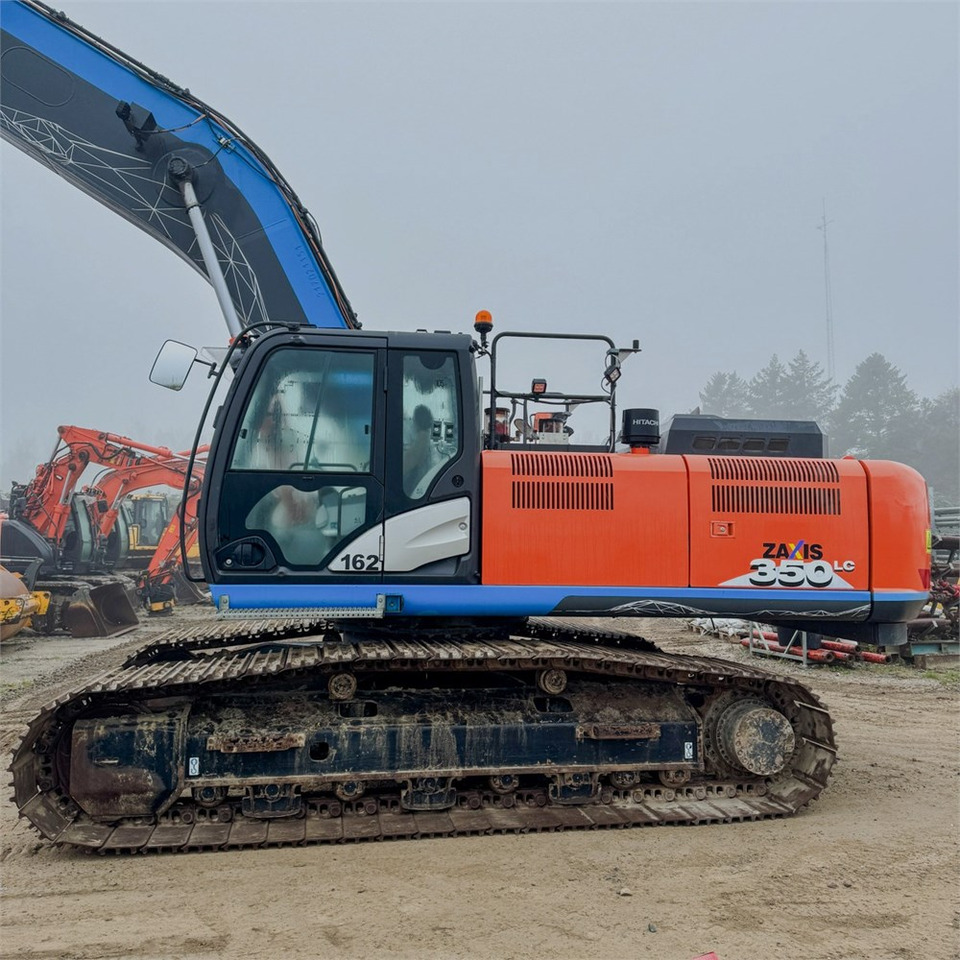 Hitachi ZX350 LC-6 - Pelle sur chenille: photos 1 Hitachi ZX350 LC-6 - Pelle sur chenille: photos 1