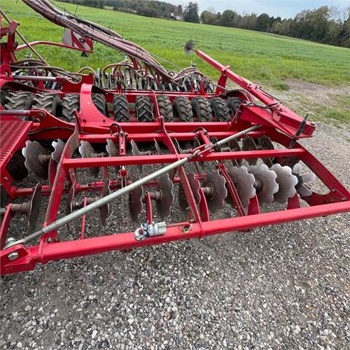 Semoir/ Planteuse Horsch Pronto 8 DC: photos 13 Semoir/ Planteuse Horsch Pronto 8 DC: photos 13