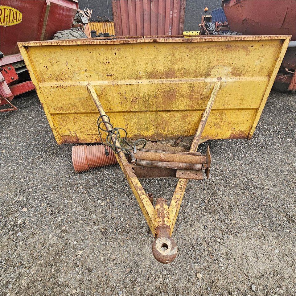 Hvamø Unknown - Remorque plateau: photos 2 Hvamø Unknown - Remorque plateau: photos 2