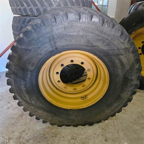 Hydrema Nokia 540/65R24 - Roue complète pour Engins de chantier: photos 3 Hydrema Nokia 540/65R24 - Roue complète pour Engins de chantier: photos 3