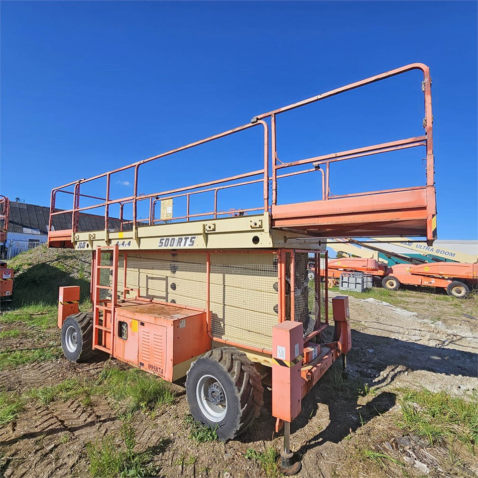 JLG 500 - RTS - Nacelle ciseaux: photos 3 JLG 500 - RTS - Nacelle ciseaux: photos 3