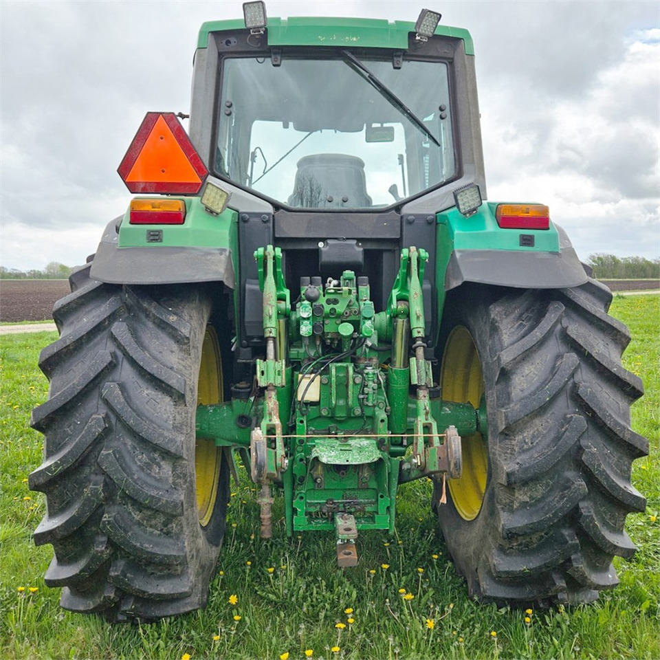 John Deere 6910 - Tracteur agricole: photos 4 John Deere 6910 - Tracteur agricole: photos 4