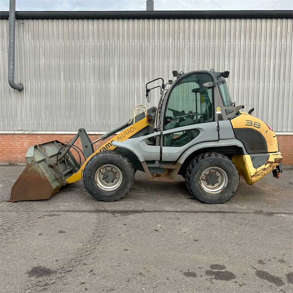 Kramer 380 - Chargeuse sur pneus: photos 5 Kramer 380 - Chargeuse sur pneus: photos 5