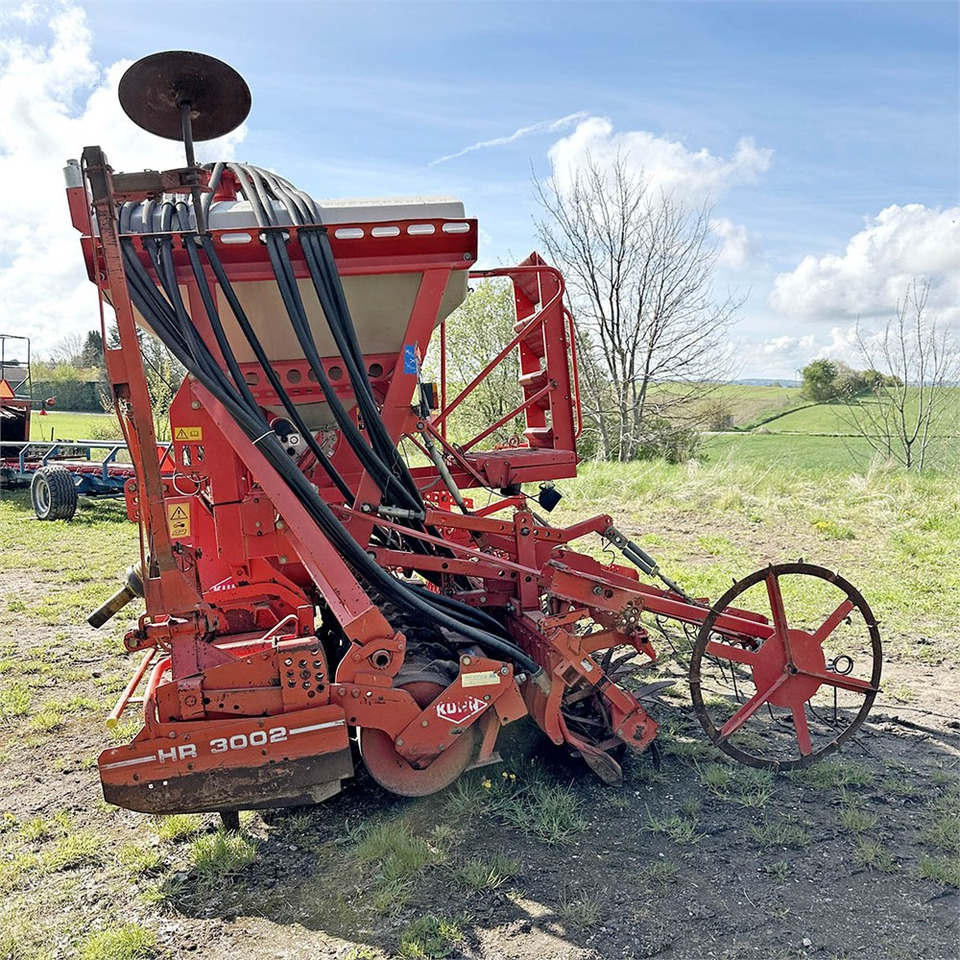 Semoir/ Planteuse Kuhn Venta TI 301: photos 6 Semoir/ Planteuse Kuhn Venta TI 301: photos 6