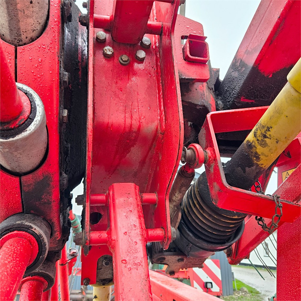 Matériel de fenaison Kverneland Taarup 90150 V: photos 8