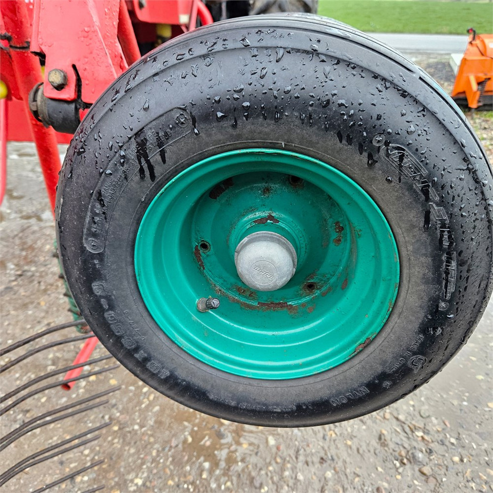 Matériel de fenaison Kverneland Taarup 90150 V: photos 16