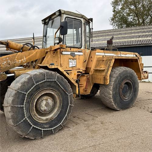 Liebherr L541 - Chargeuse sur pneus: photos 2 Liebherr L541 - Chargeuse sur pneus: photos 2