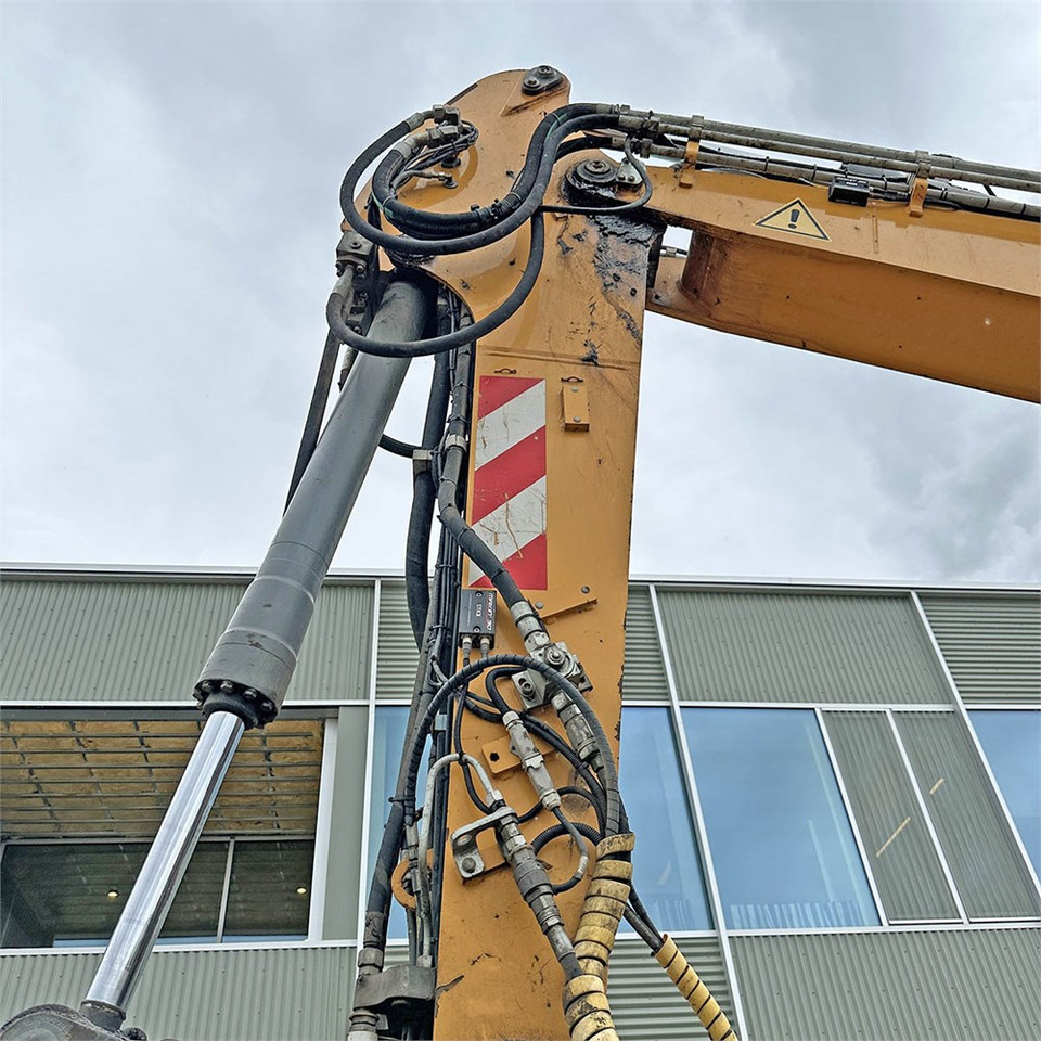Mini pelle Liebherr R914 Compact Litronic: photos 47