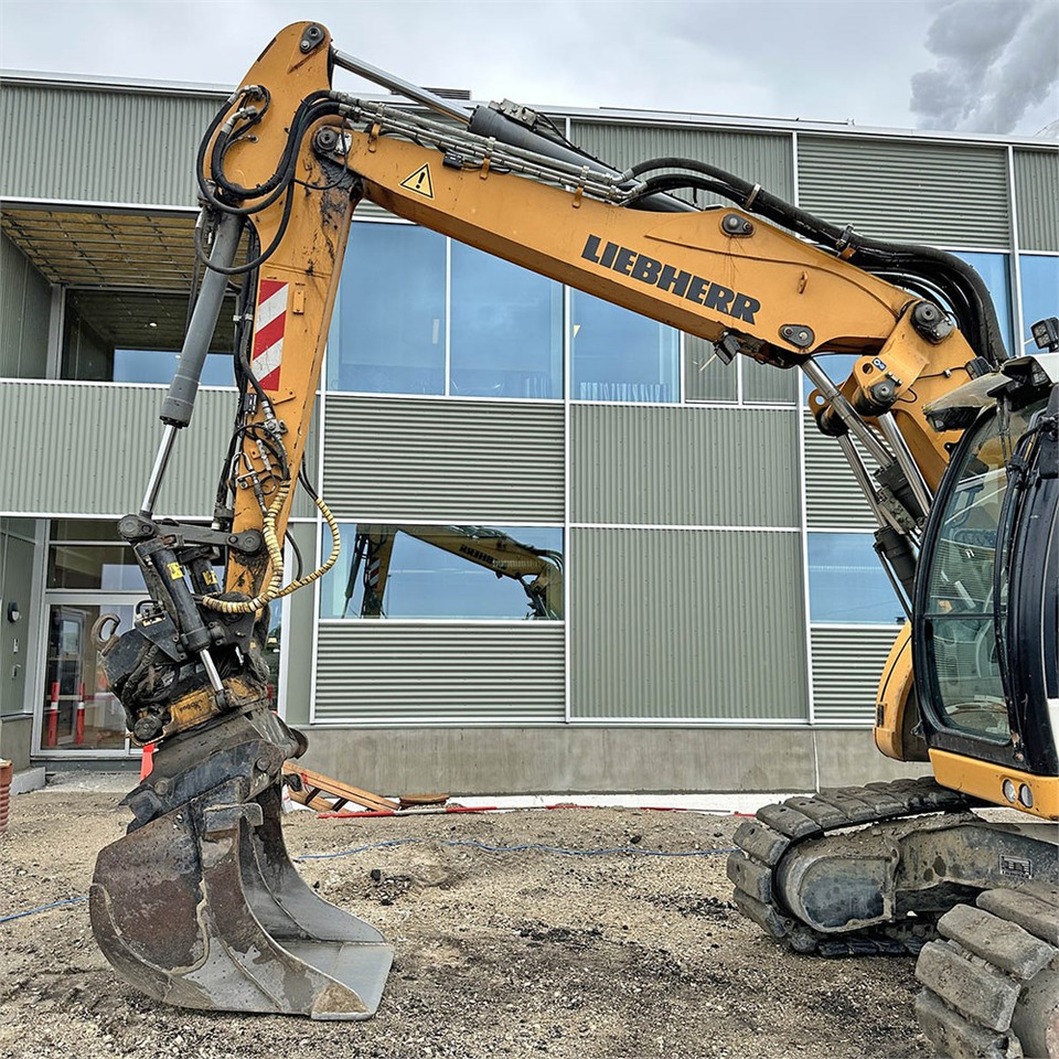 Mini pelle Liebherr R914 Compact Litronic: photos 43