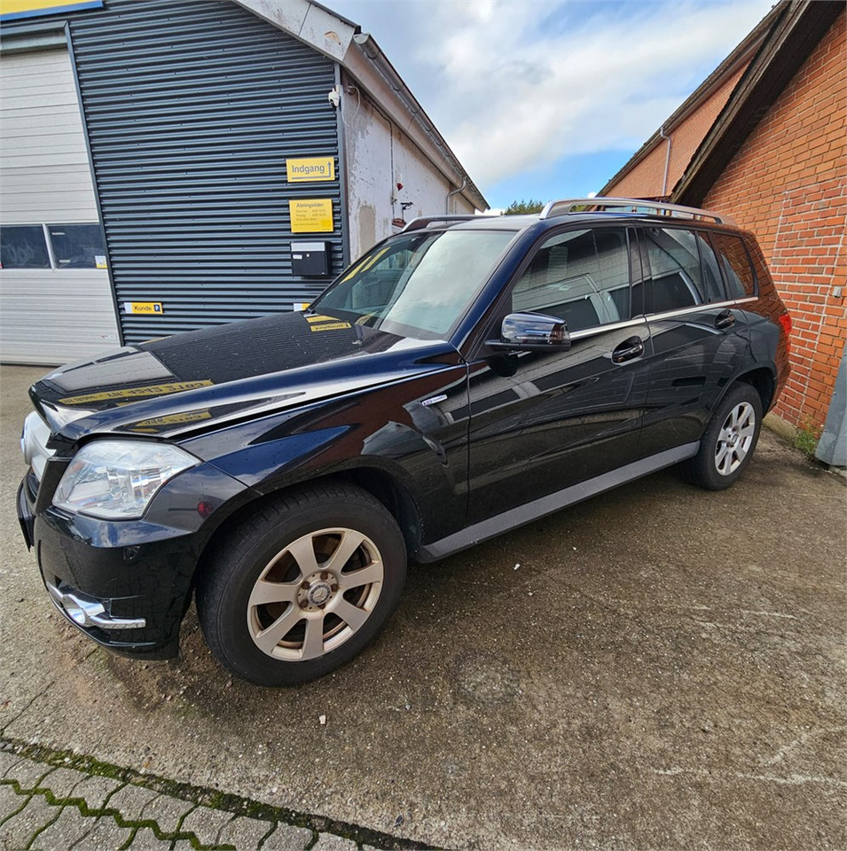 Mercedes GLK 220 CDI 4m Be - Voiture: photos 1 Mercedes GLK 220 CDI 4m Be - Voiture: photos 1