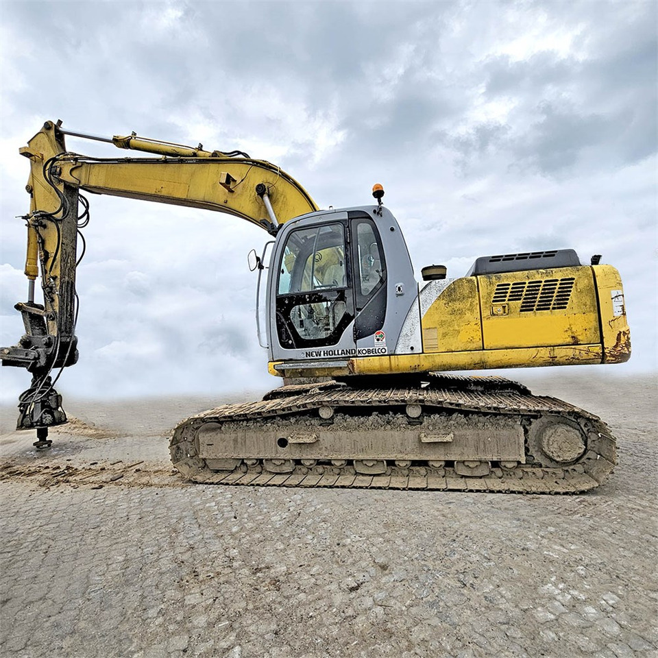 New Holland E265 - Pelle sur chenille: photos 1 New Holland E265 - Pelle sur chenille: photos 1