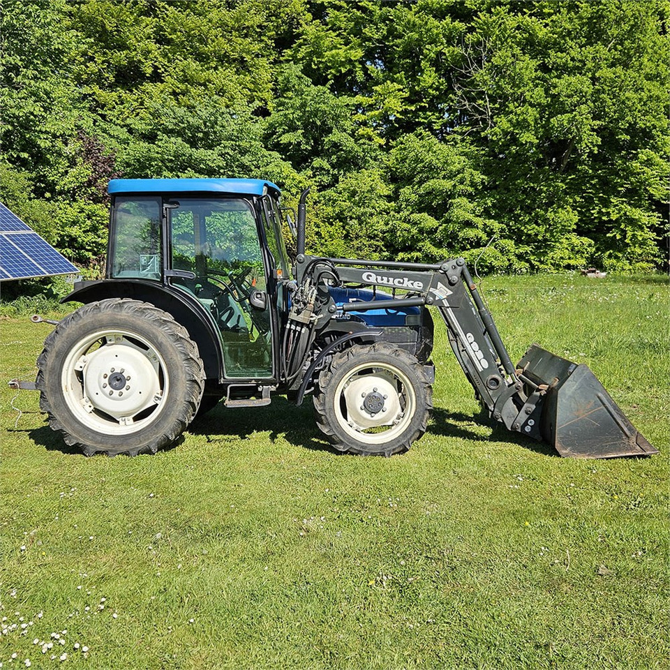 New Holland TN55D - Tracteur agricole: photos 2 New Holland TN55D - Tracteur agricole: photos 2