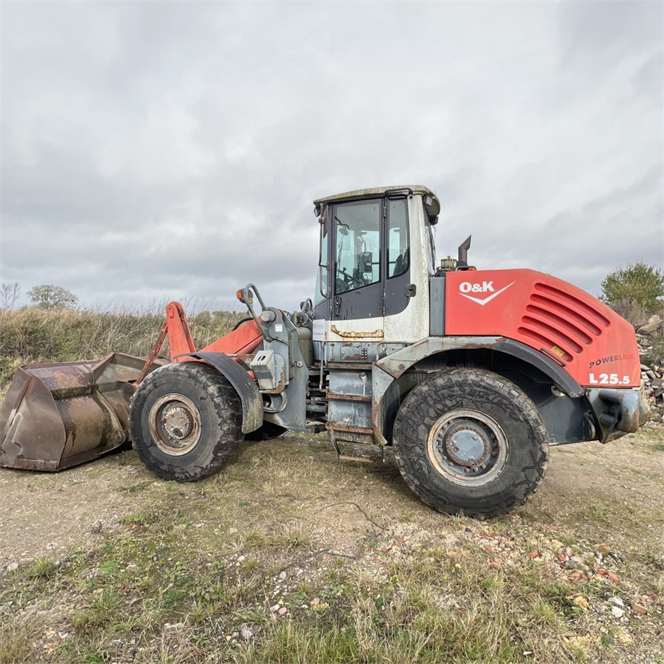 O&K L25.5 - Chargeuse sur pneus: photos 3 O&K L25.5 - Chargeuse sur pneus: photos 3