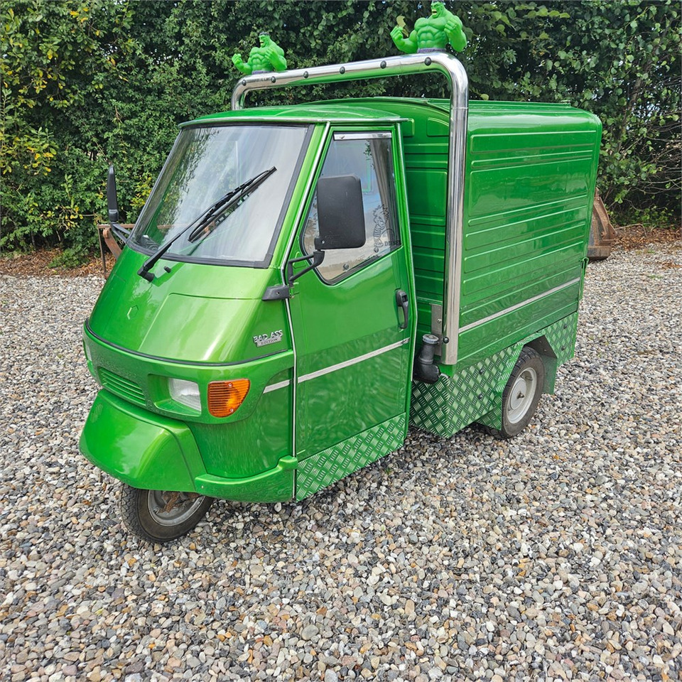 Piaggio APE 50 VAN - Motocyclette: photos 1 Piaggio APE 50 VAN - Motocyclette: photos 1