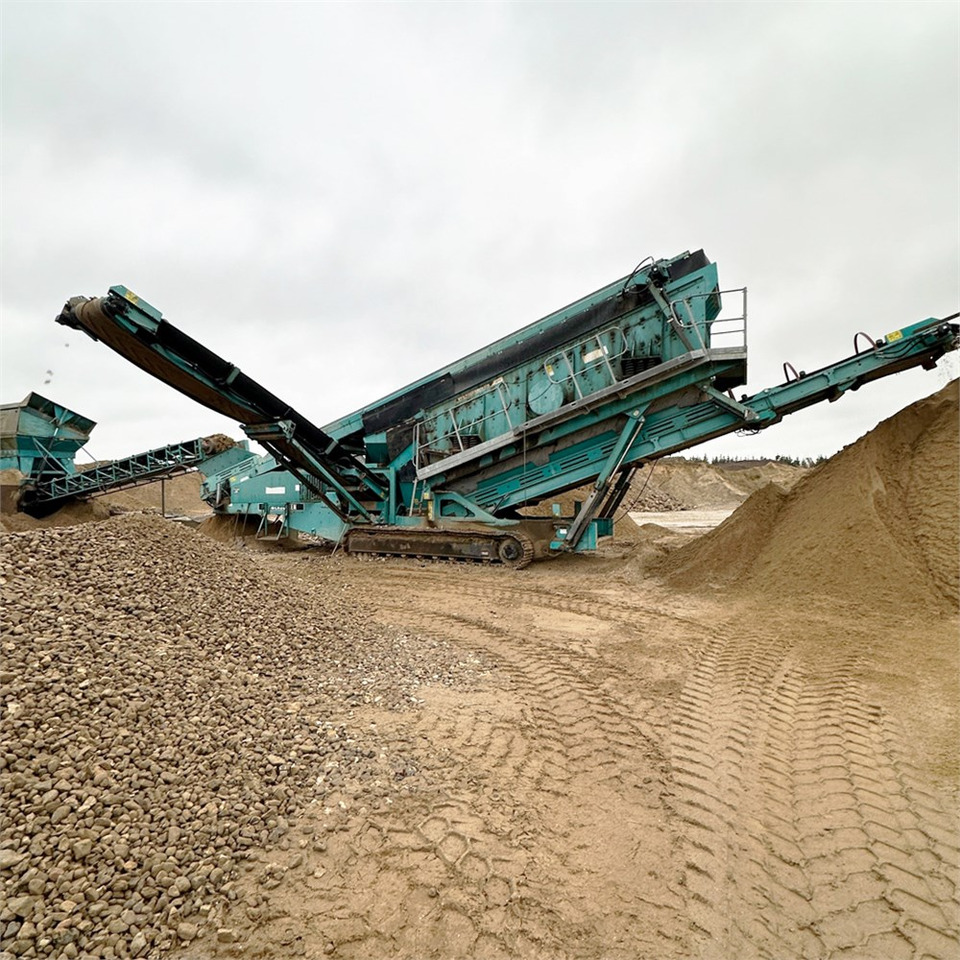 Powerscreen Chieftain 2400 - Crible: photos 1 Powerscreen Chieftain 2400 - Crible: photos 1