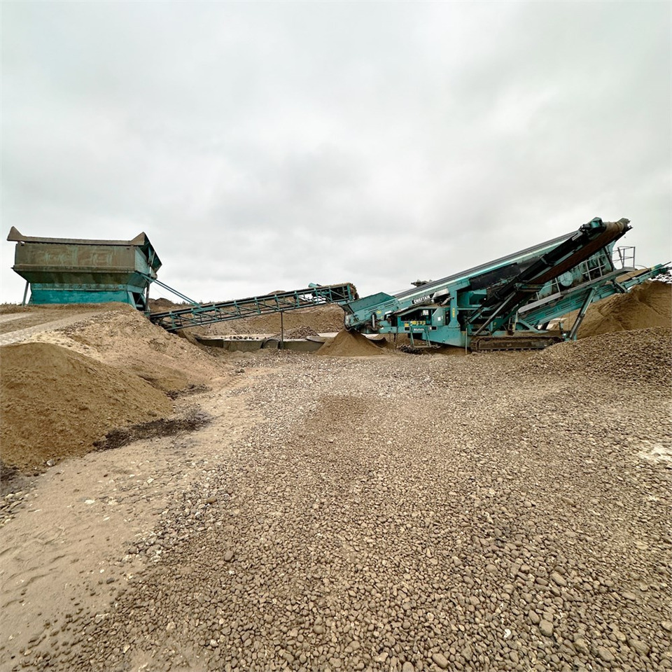 Powerscreen Chieftain 2400 - Crible: photos 3 Powerscreen Chieftain 2400 - Crible: photos 3