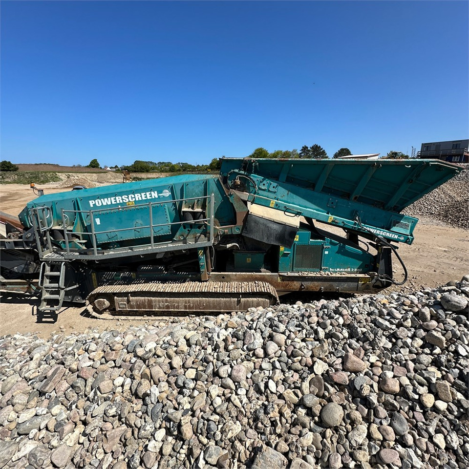 Powerscreen Warrior 2100 - Crible: photos 3 Powerscreen Warrior 2100 - Crible: photos 3