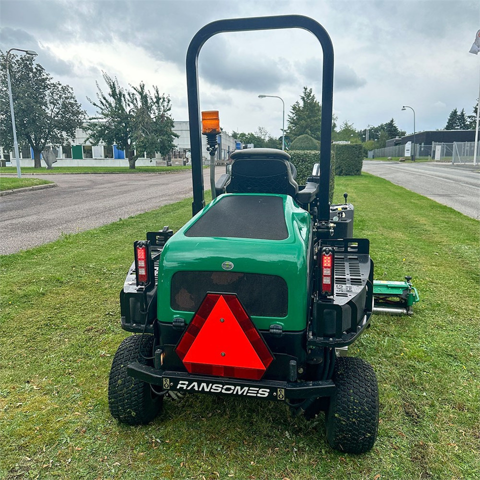 Ransomes Highway 3 4WD - Motofaucheuse: photos 5 Ransomes Highway 3 4WD - Motofaucheuse: photos 5