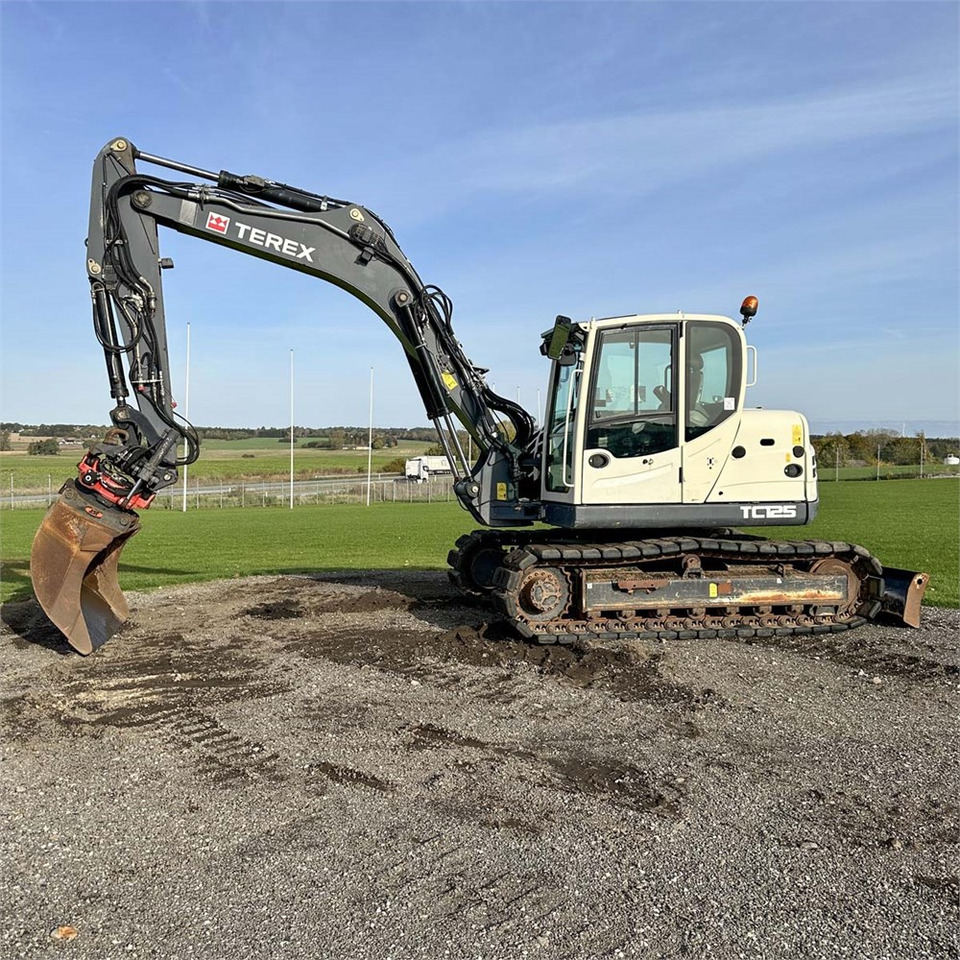 Terex TC 125 - Pelle sur chenille: photos 2 Terex TC 125 - Pelle sur chenille: photos 2
