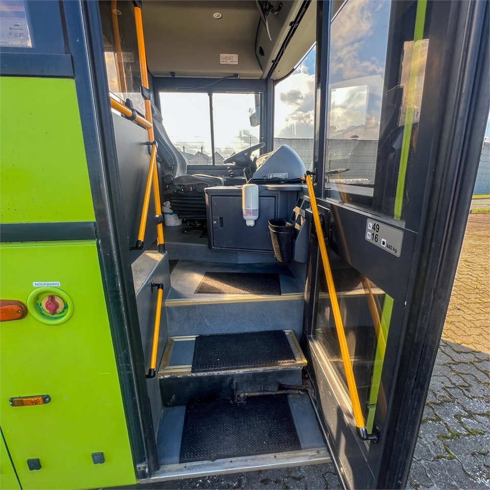 Bus urbain Volvo B7R Contrast: photos 15