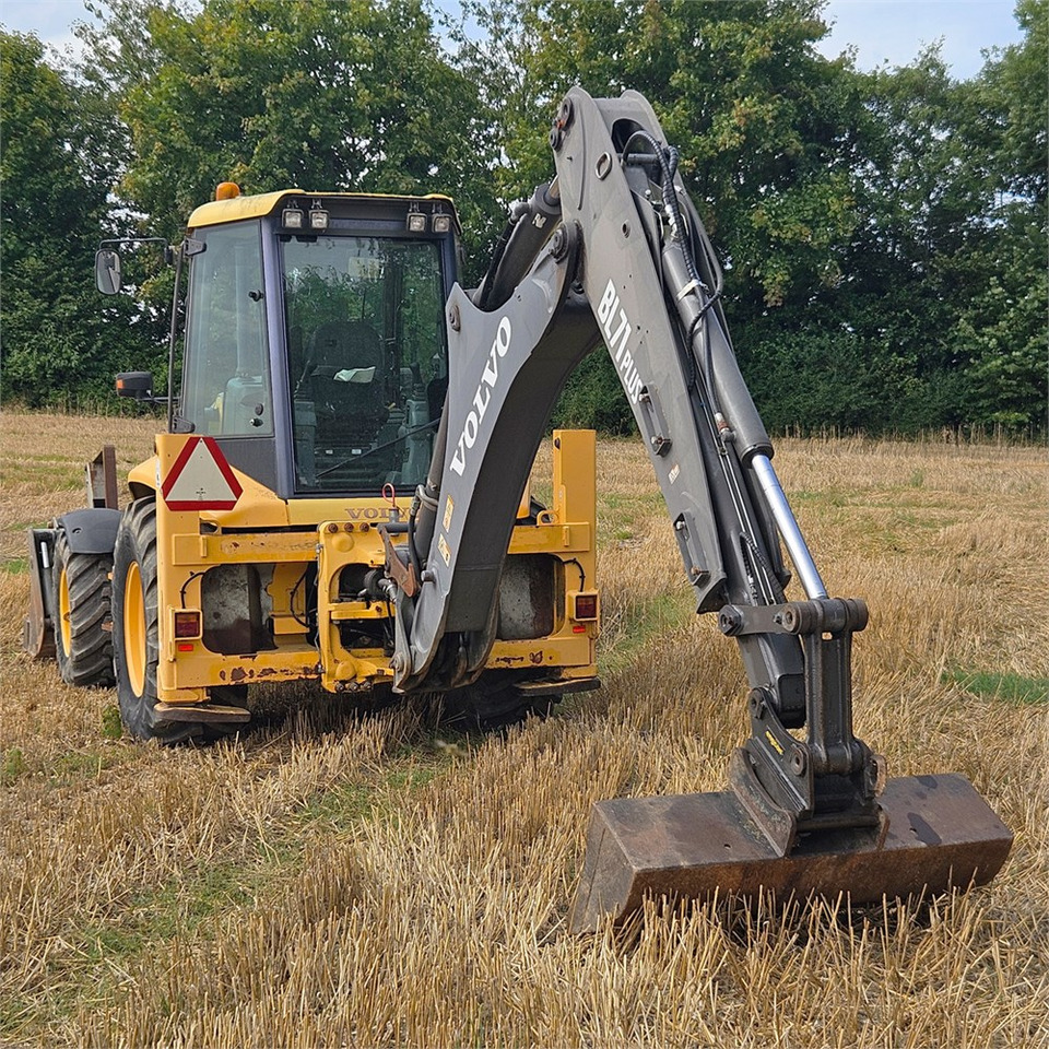 Volvo BL71 Plus - Tractopelle: photos 5 Volvo BL71 Plus - Tractopelle: photos 5