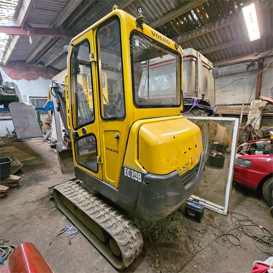Volvo EC20 B XTV - Mini pelle: photos 2 Volvo EC20 B XTV - Mini pelle: photos 2