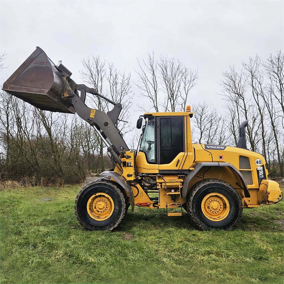 Volvo L70 G - Chargeuse sur pneus: photos 2 Volvo L70 G - Chargeuse sur pneus: photos 2