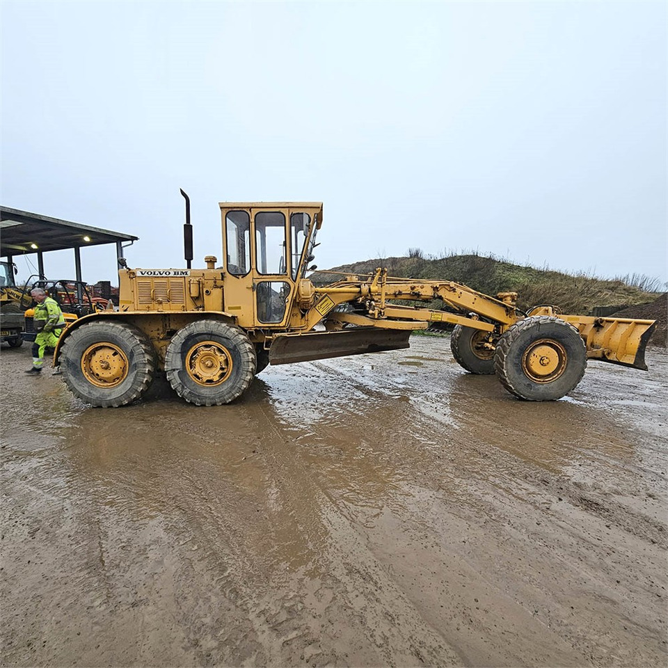 Volvo VHK-310 BM - Niveleuse: photos 2 Volvo VHK-310 BM - Niveleuse: photos 2