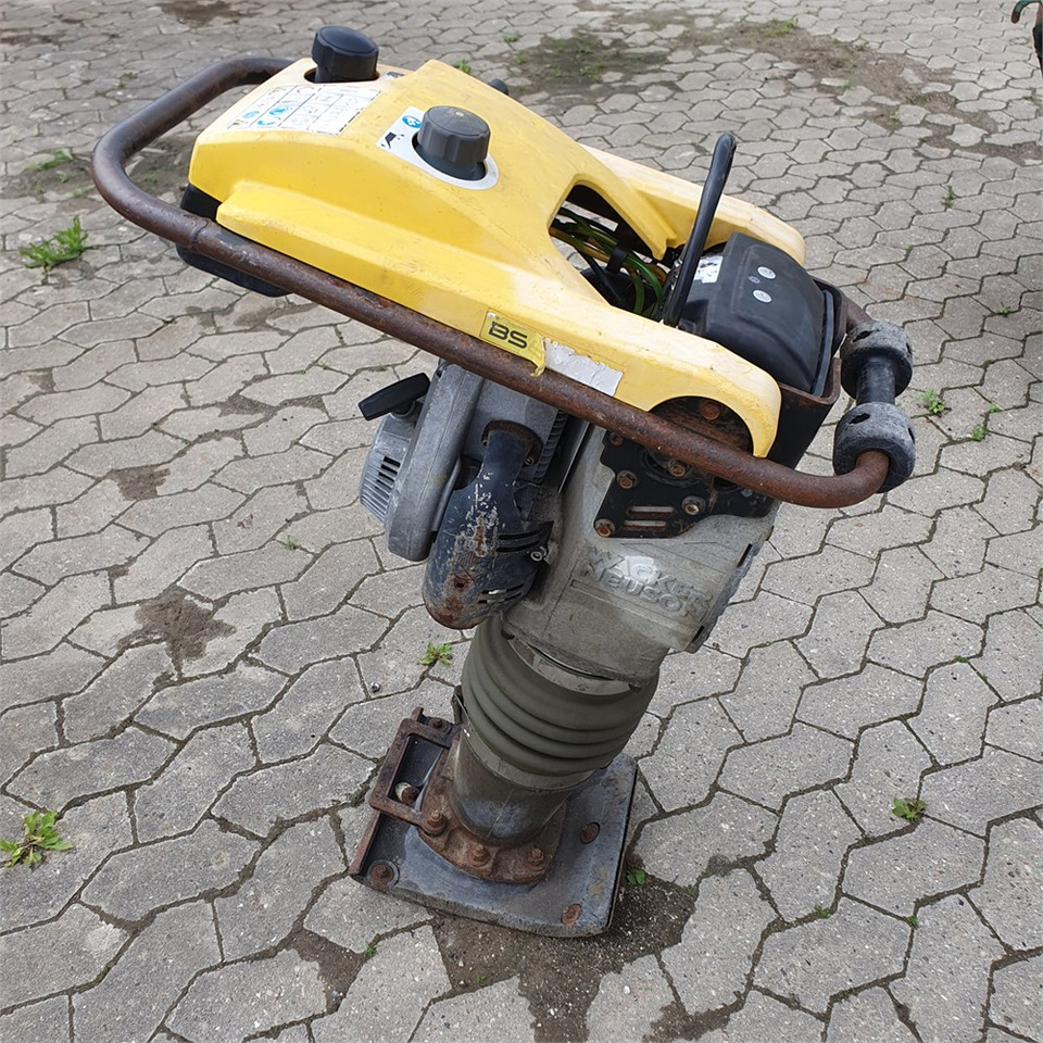 Wacker Neuson BS60-2i - Pilonneuse: photos 4 Wacker Neuson BS60-2i - Pilonneuse: photos 4