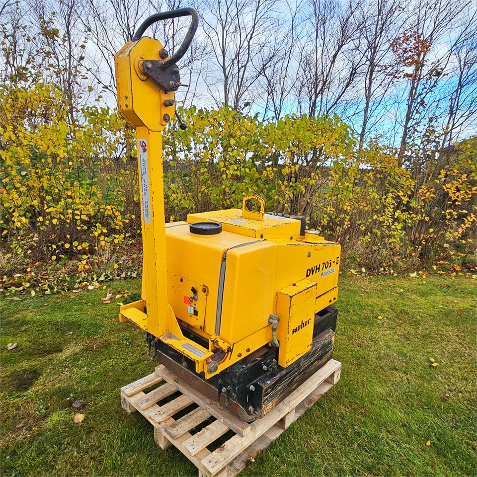 Weber DVH 703 E - Mini compacteur: photos 4 Weber DVH 703 E - Mini compacteur: photos 4