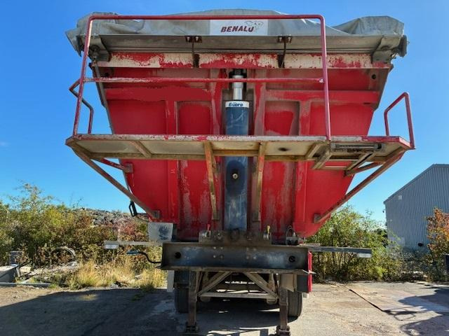 BFG 3 ESSIEUX - Semi-remorque benne: photos 3 BFG 3 ESSIEUX - Semi-remorque benne: photos 3