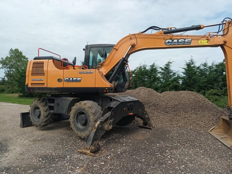 Case WX150 - Pelle sur pneus: photos 2 Case WX150 - Pelle sur pneus: photos 2