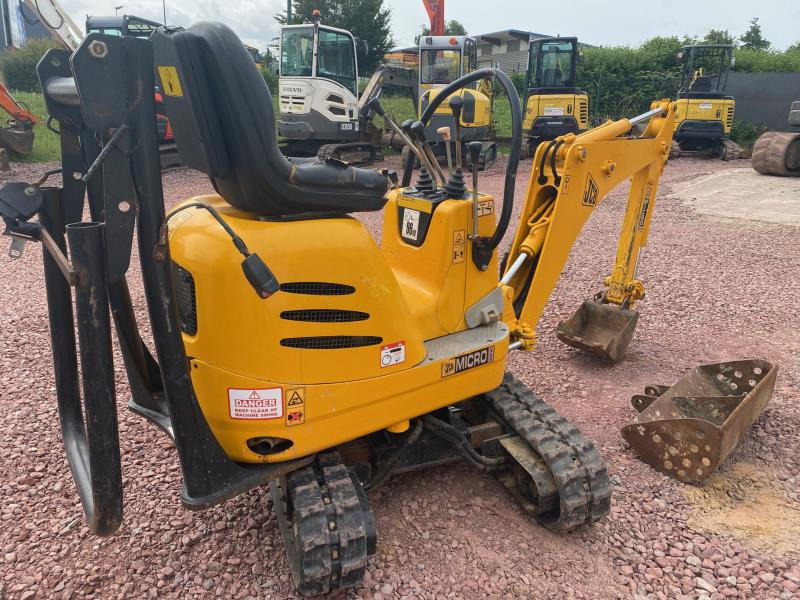 Jcb MICROPELLE 1 TONNE 8010 - Mini pelle: photos 4 Jcb MICROPELLE 1 TONNE 8010 - Mini pelle: photos 4