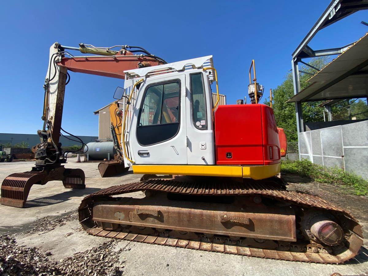 Liebherr R 924 COMPACT LITRONIC - Pelle sur chenille: photos 1 Liebherr R 924 COMPACT LITRONIC - Pelle sur chenille: photos 1