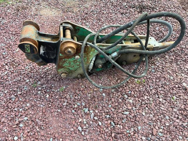 MONTABERT 125 - Marteau hydraulique: photos 3 MONTABERT 125 - Marteau hydraulique: photos 3