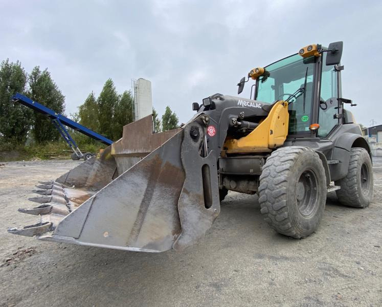Mecalac AS 900 - Chargeuse sur pneus: photos 4 Mecalac AS 900 - Chargeuse sur pneus: photos 4