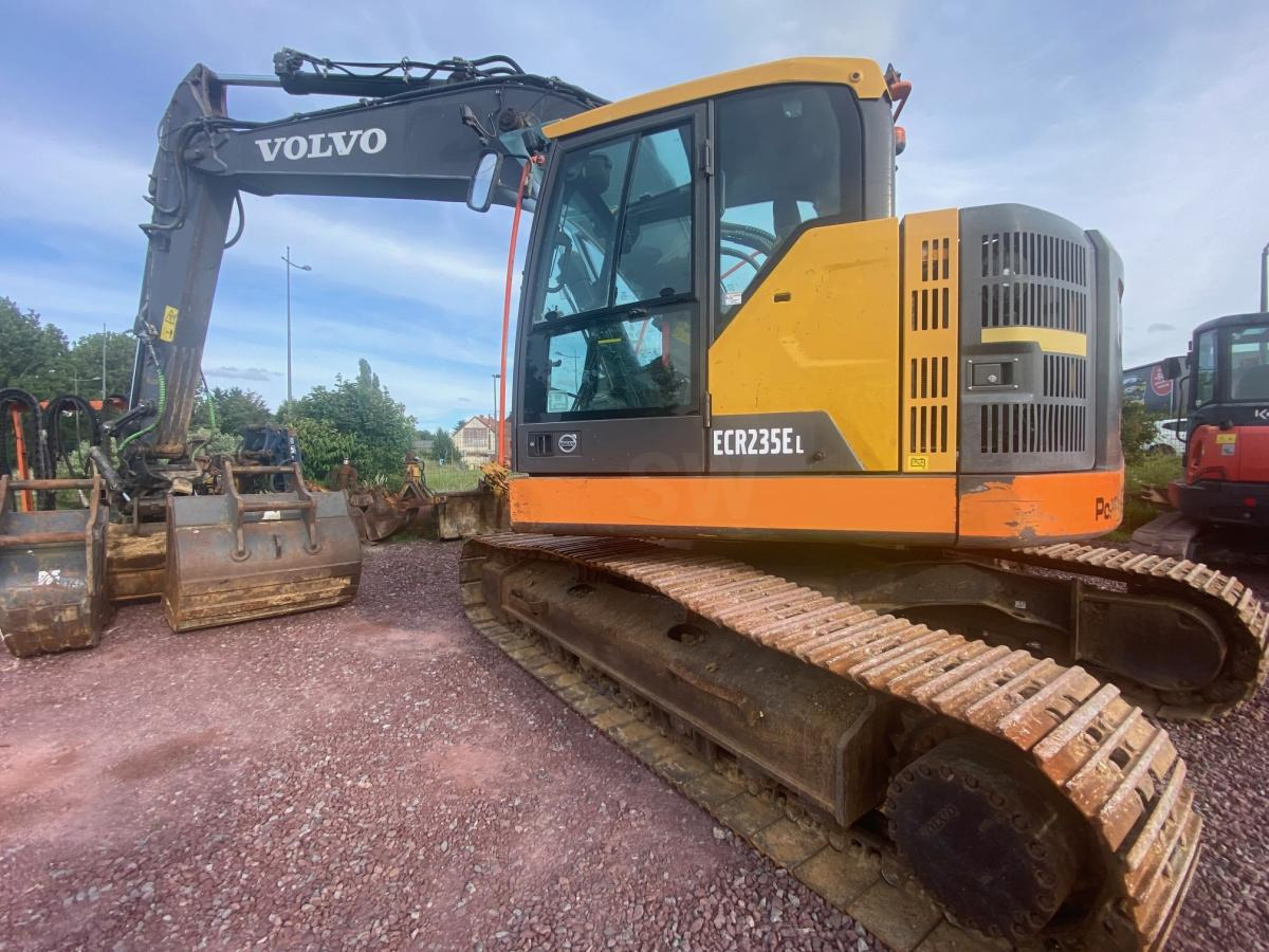 Volvo ECR 235EL - Pelle sur chenille: photos 1 Volvo ECR 235EL - Pelle sur chenille: photos 1