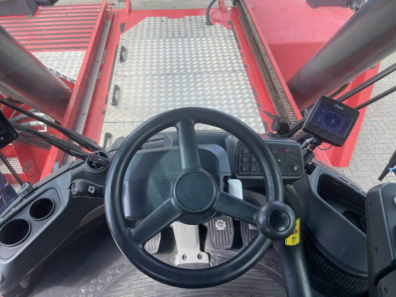 Kalmar DRG450-60C5 - Reach stacker: photos 5 Kalmar DRG450-60C5 - Reach stacker: photos 5