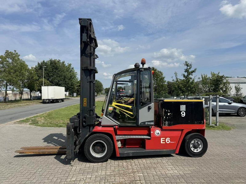 Kalmar ECF80-1100 - Chariot élévateur électrique: photos 1 Kalmar ECF80-1100 - Chariot élévateur électrique: photos 1