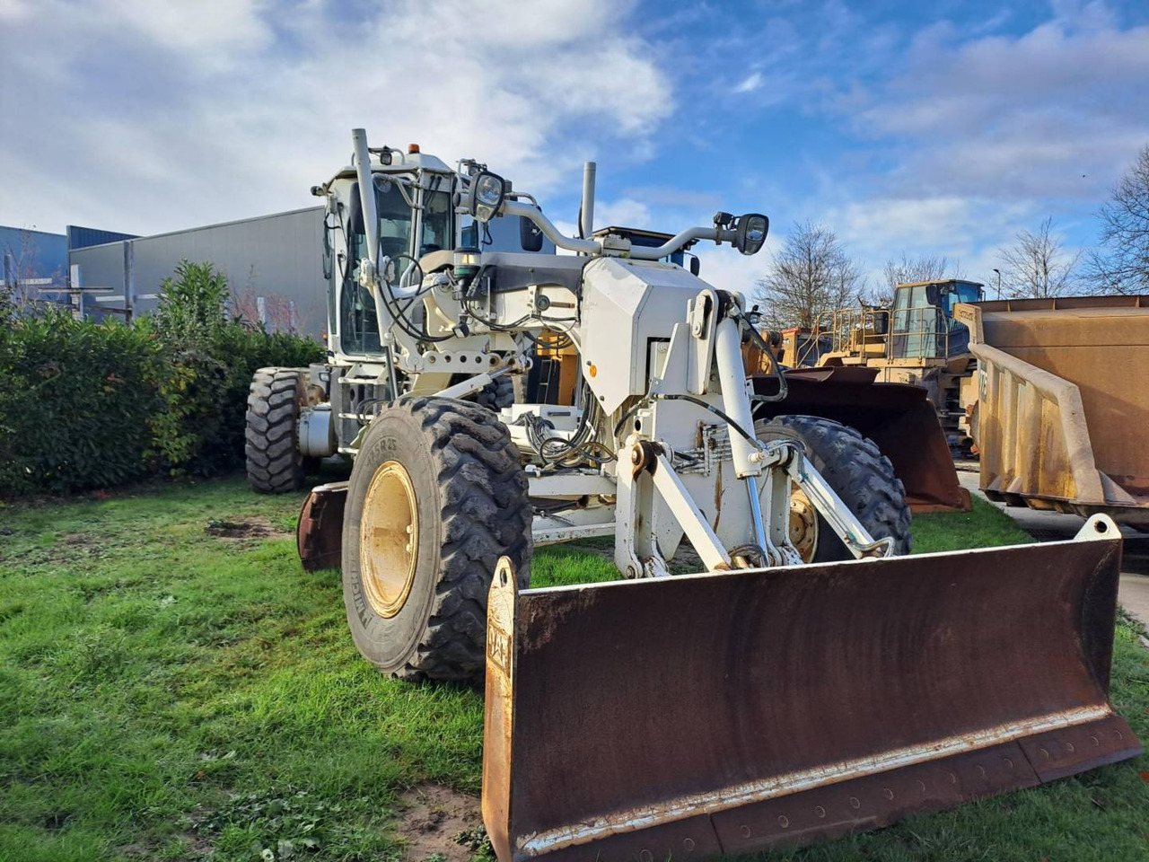 CAT 12M3 - Niveleuse: photos 2 CAT 12M3 - Niveleuse: photos 2