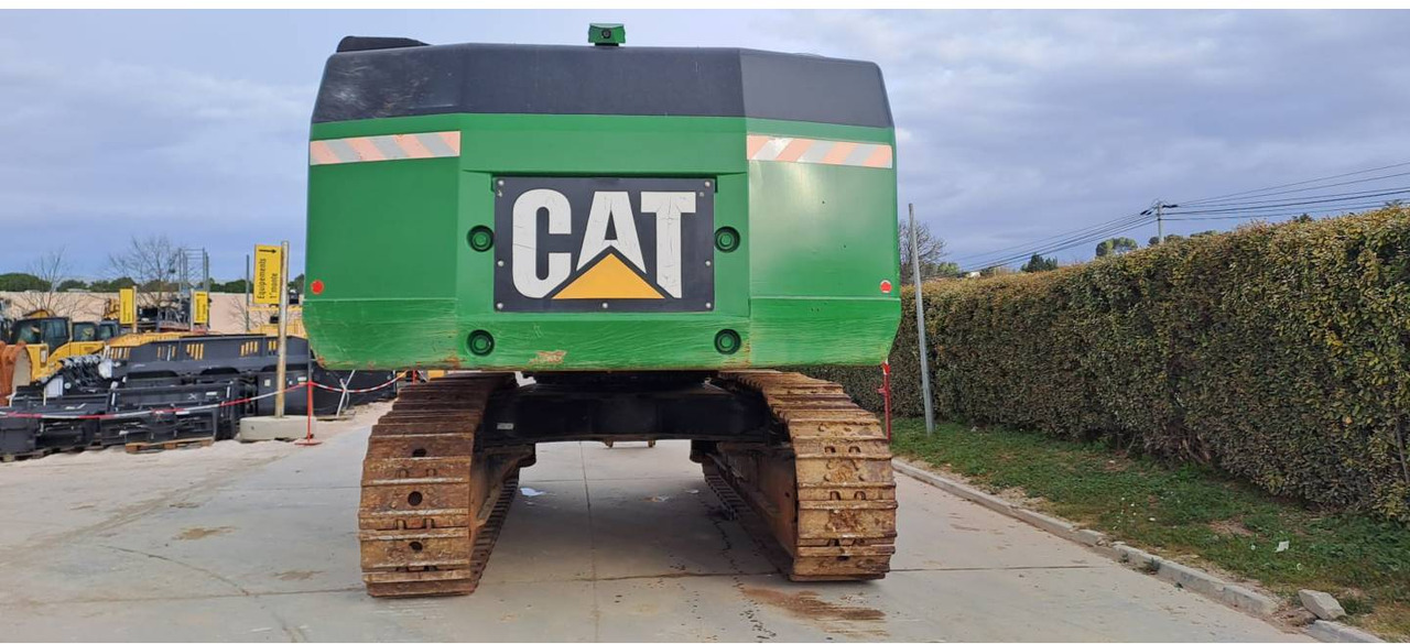 CAT 374D - Pelle sur chenille: photos 3 CAT 374D - Pelle sur chenille: photos 3
